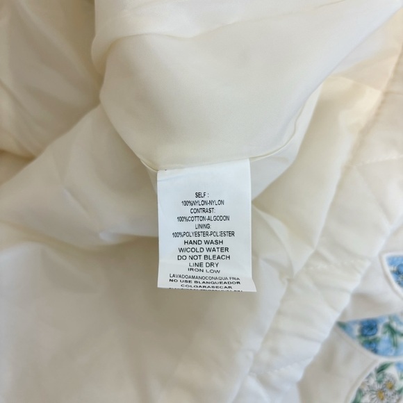 Bohemian Cottagecore Quilted Jacket With Floral Patchwork in Vanilla Cream - Picture 8 of 8